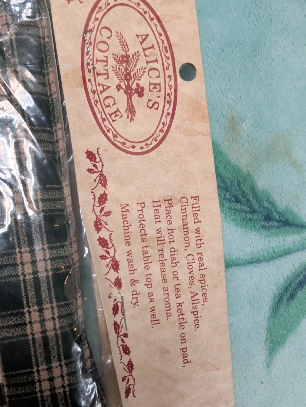 Alice's Cottage Spiced Hot Pad - Black Plaid with Holiday Gingerbread Design